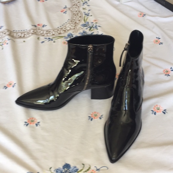 black patent flat boots womens